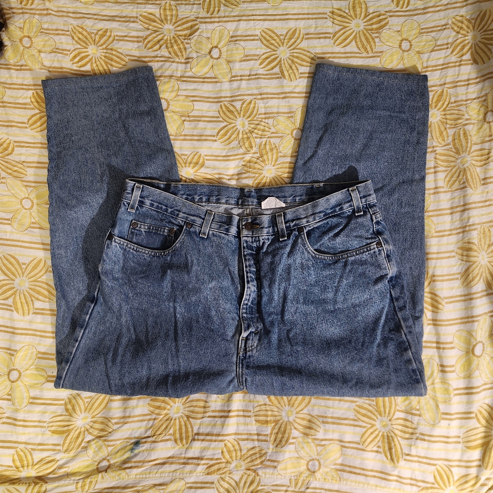 Kirkland Signature Men's Relaxed Blue Jeans